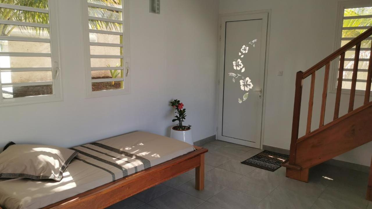 Cap Des Anses Apartment Sainte-Anne Ngoại thất bức ảnh